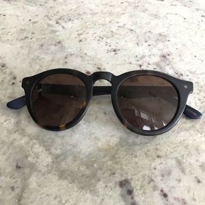 GANT rugger unisex runway sunglasses.